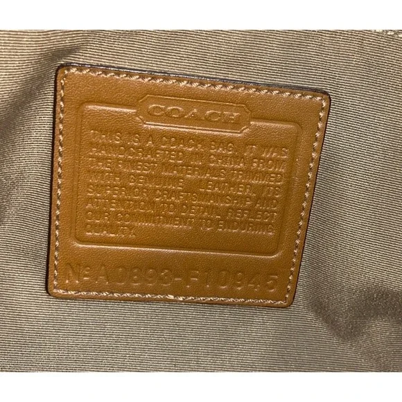 COACH White Sand Mn Signature E/W Sft Duffle 10945 Orig $268 - Picture 11 of 16